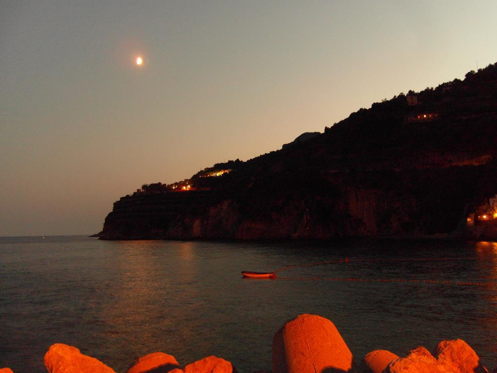 Amarfia Bed & Breakfast - Your Home In Salerno Zewnętrze zdjęcie